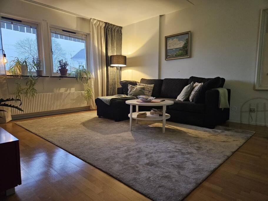 Laegenhet I Aelvsborg Goeteborg 아파트 외부 사진